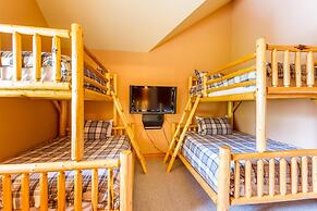 8140 Nicklaus North