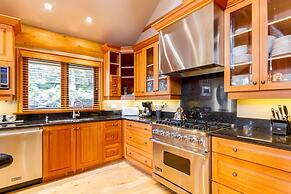 8140 Nicklaus North