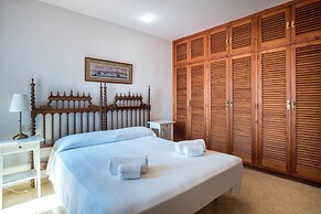 Comfortable Villa At The Back Of Palma Centre