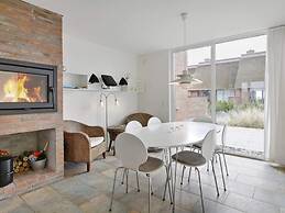 6 Person Holiday Park Home in Romo