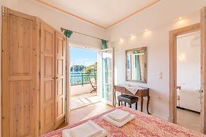 Lakka Seaview Apartments by Konnect