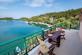Lakka Seaview Apartments by Konnect