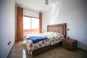 Very Nice Apartment With Pool and Garden