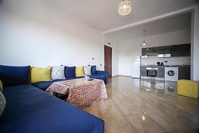 Very Nice Apartment With Pool and Garden