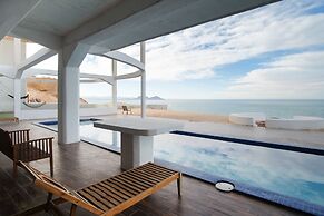 Tortugas Bay Resort