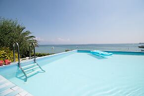 Villa Lydia