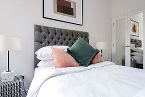 3 Sloane Gardens by UnderTheDoormat