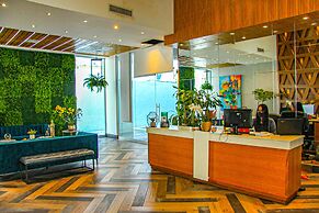 Tower Central - New Luxury - Ocean view