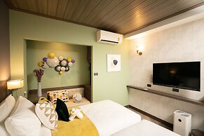 Sanae' Oldtown Hotel