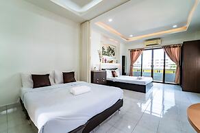 OYO 75377 Check In House