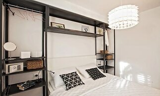 Batchae, Two Bedroom Flat near Bačvice Beach