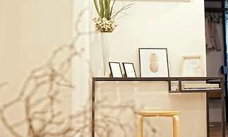 Batchae, Two Bedroom Flat near Bačvice Beach