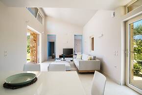 Three Stars Luxury Villas