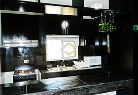 Luxury Apartment near Beach