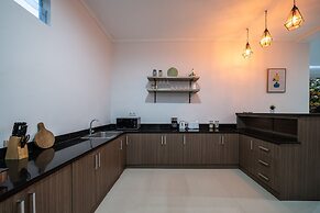 AV Villa Devina