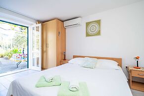 Apartments Lidija