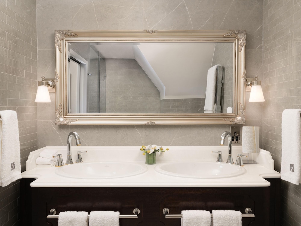Fairmont Windsor Park