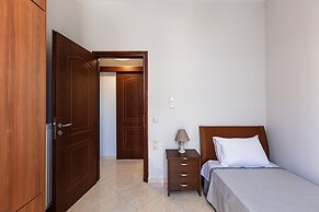 Helena's Aparthotel