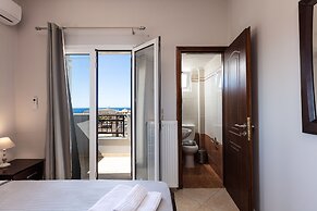 Helena's Aparthotel