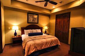Canyon Villas at Coral Ridge