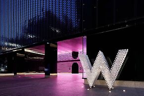 W Osaka