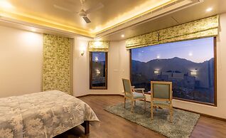 The Manor Luxury Apartments