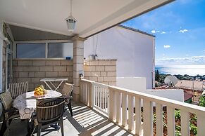 Apartman Debos