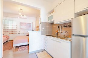 Harmony Apartments in Lovište