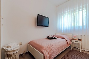 Harmony Apartments in Lovište