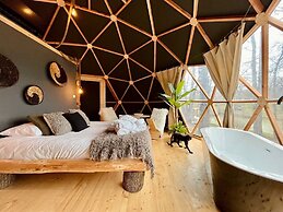 Whaka Lodge