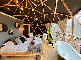 Whaka Lodge