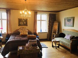 Captivating 1-bed Studio