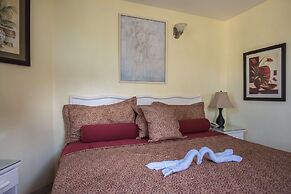 Sandcastles Bed & Breakfast Hotel
