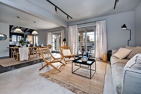 Villa Renata with Pool and Sauna