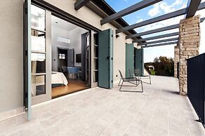 Villa Renata with Pool and Sauna