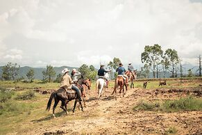 Rancho con Caballos El Reencuentro