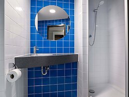 B&B HOTEL Stuttgart-Airport/Messe