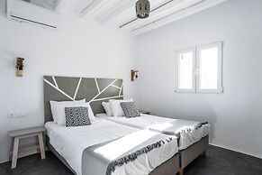 Mykonos Residence Villas & Suites