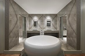 Concorde Tower Hotel