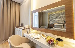 Concorde Tower Hotel