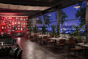 Concorde Tower Hotel