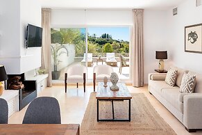 Genteel Home Las Lomas