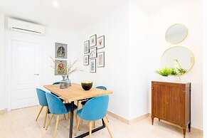 Genteel Home Marin Garcia IV