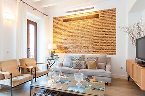 Genteel Home Julio Cesar