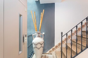Genteel Home Julio Cesar