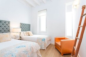 Genteel Home Julio Cesar