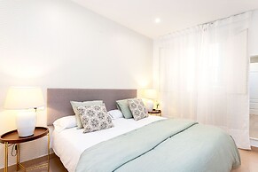Genteel Home Marin Garcia I