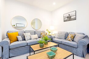 Genteel Home Marin Garcia I