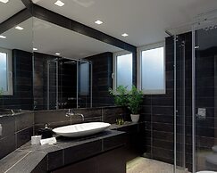 Luxurious Beachfront Villa Maira