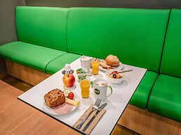 B&B Hotel Freiburg-Süd